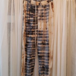 Earthbound Trading Co lounge pants